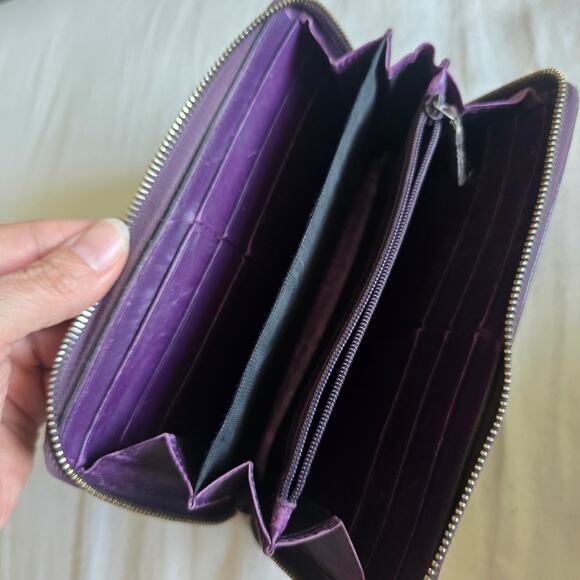 Vintage Saint Lauren Paris Zip Long Wallet Patent Leather Purple - Picture 3 of 11